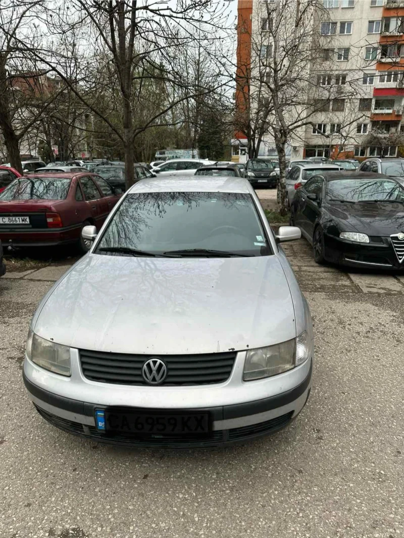 VW Passat, снимка 2 - Автомобили и джипове - 49534781