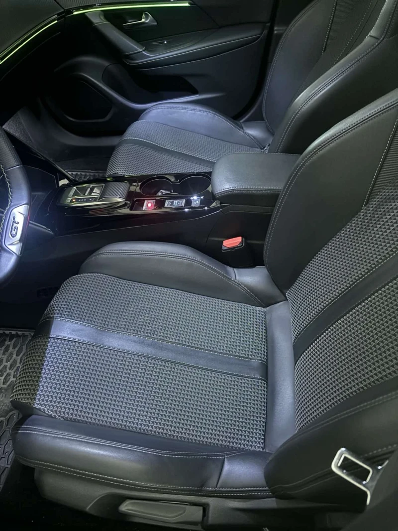 Peugeot 2008 e-2008 GT LINE PANORAMA , снимка 16 - Автомобили и джипове - 52416629