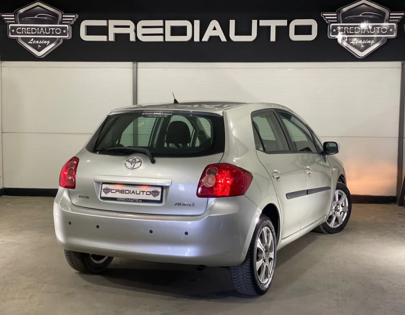 Toyota Auris 1.4 D-4D 90hp, снимка 6 - Автомобили и джипове - 51819421