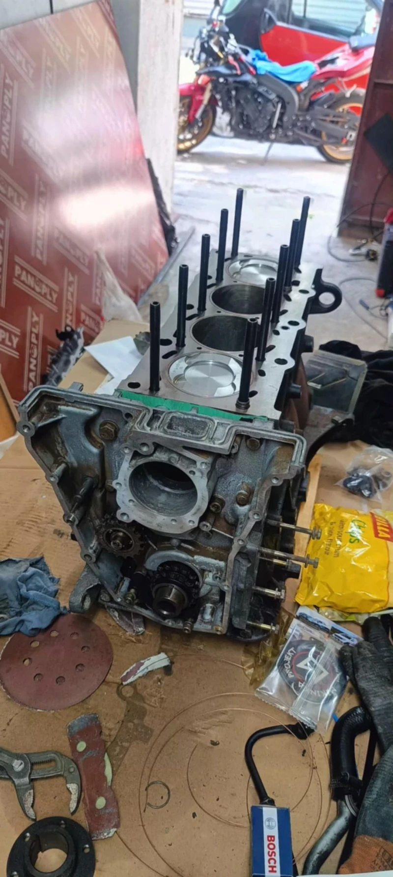 BMW 318 Turbo, снимка 7 - Автомобили и джипове - 51946488