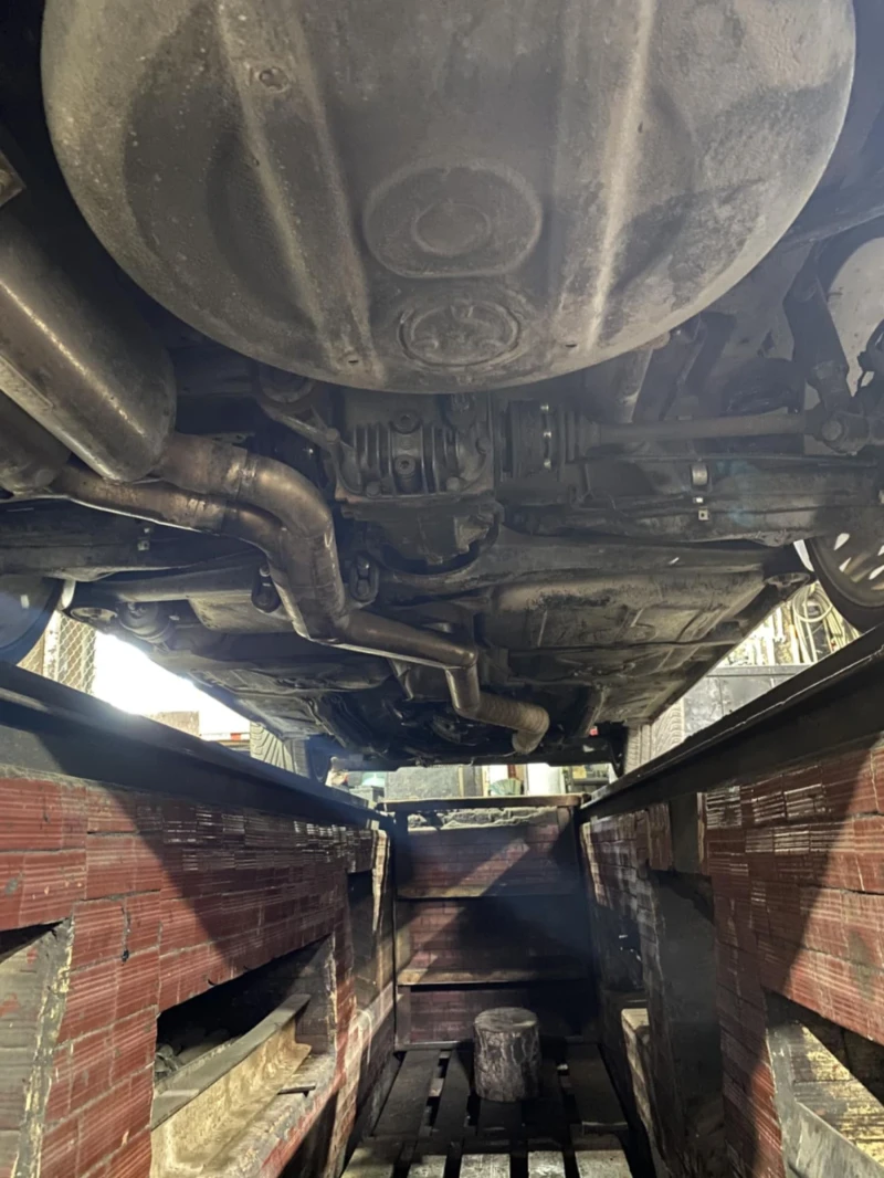 BMW 318 Turbo, снимка 11 - Автомобили и джипове - 51946488