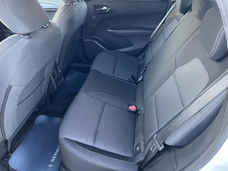 Renault Arkana 1.6 E-Tech * Full HYBRID * 145ch , снимка 10 - Автомобили и джипове - 52419741