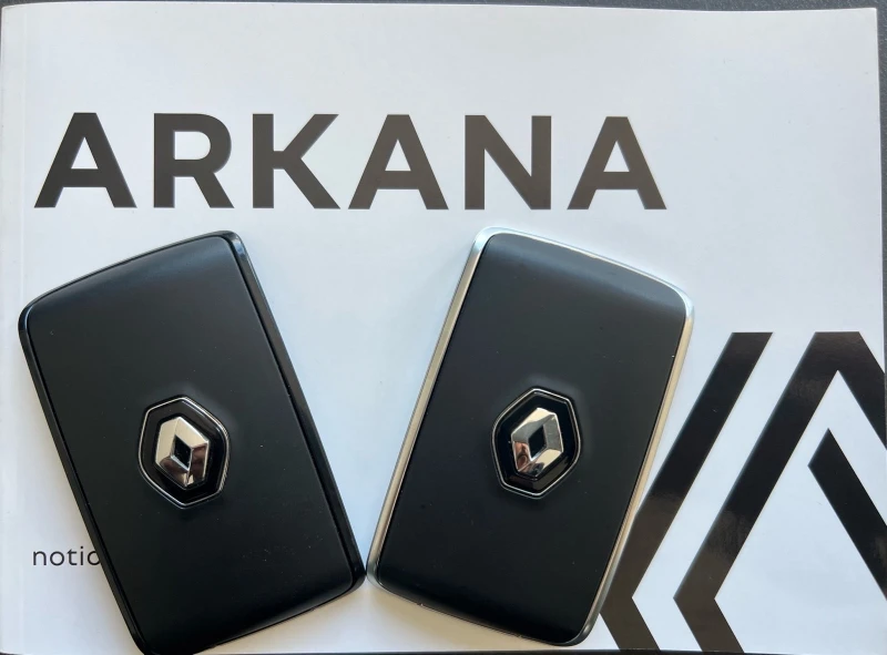 Renault Arkana 1.6 E-Tech * Full HYBRID * 145ch , снимка 17 - Автомобили и джипове - 52419741