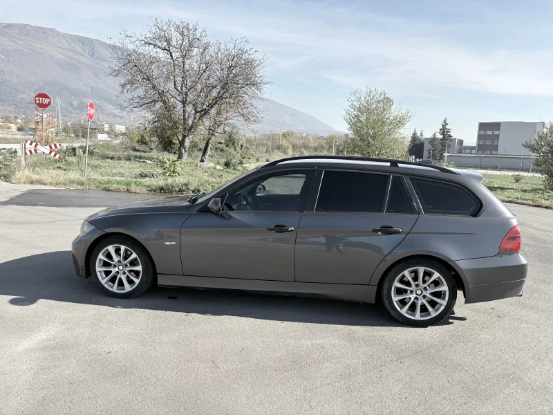 BMW 320 163кс/Навигация, Подгрев, Автомат , снимка 2 - Автомобили и джипове - 52725629