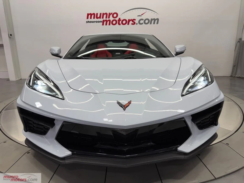 Chevrolet Corvette Stingray 1LT * CARFAX* * АвтоКредит* (ЦЕНА ДО БГ), снимка 2 - Автомобили и джипове - 52585302