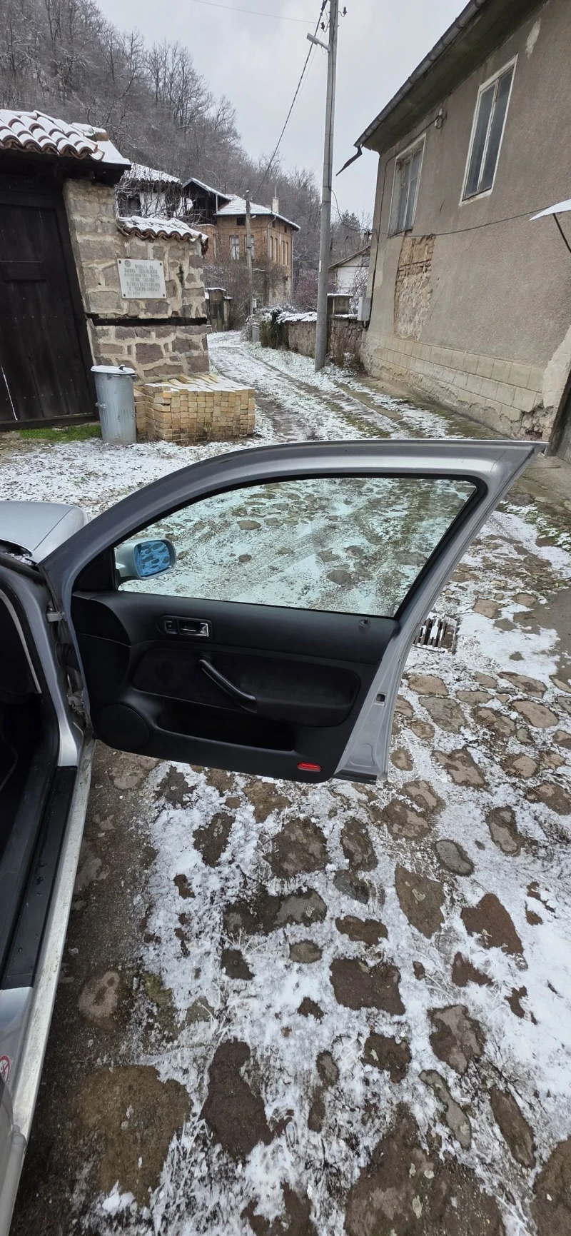 VW Golf, снимка 6 - Автомобили и джипове - 53139944