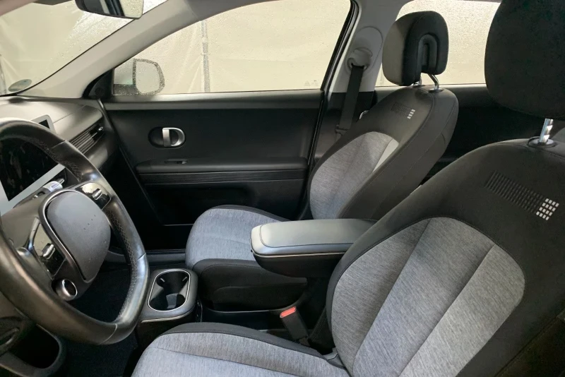 Hyundai Ioniq 5 DYNAMIQ/170HP/CAM/ACC/H.PUMP/NAVI/LED/CPLAY/756g, снимка 5 - Автомобили и джипове - 53356408