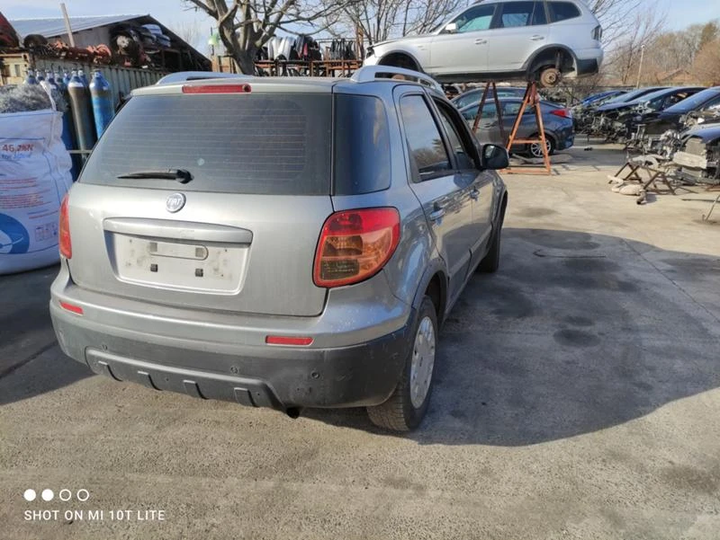 Fiat Sedici 1.9mjet 4&#215;4, снимка 5 - Автомобили и джипове - 39858107