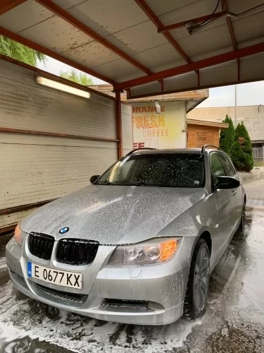 BMW 320, снимка 1 - Автомобили и джипове - 48382324