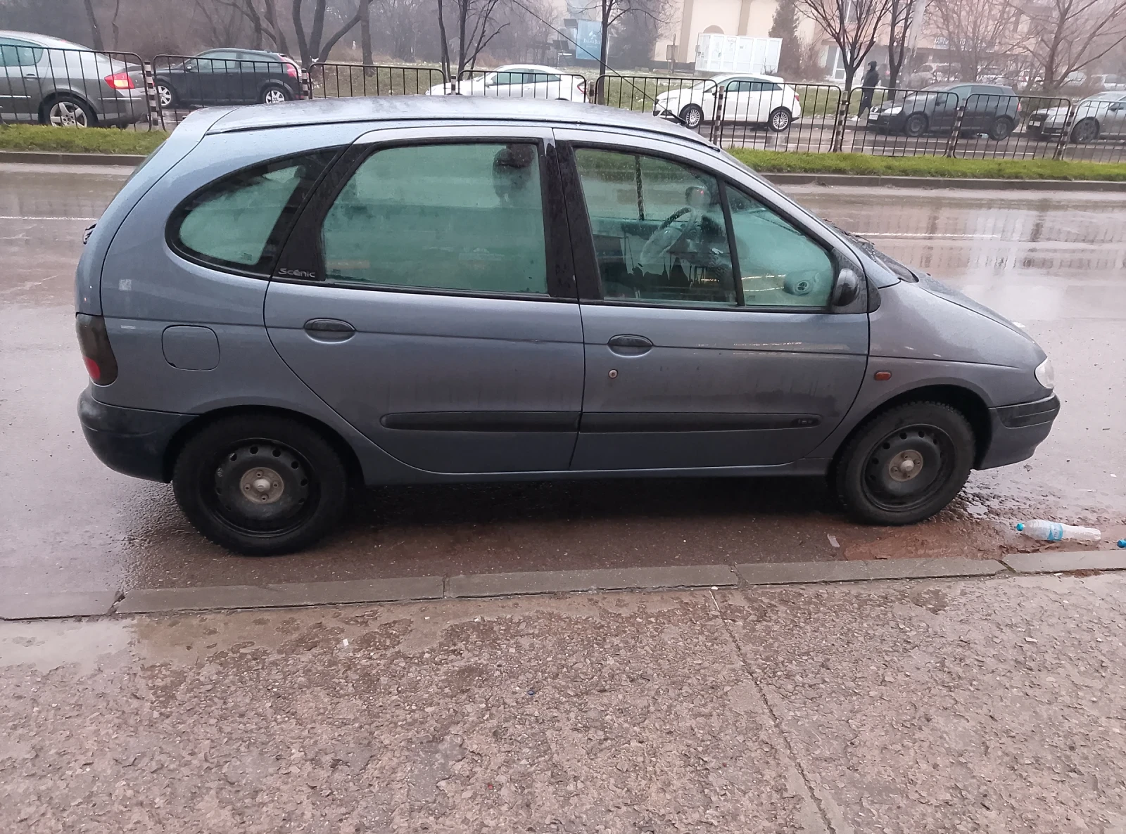 Renault Scenic, снимка 1