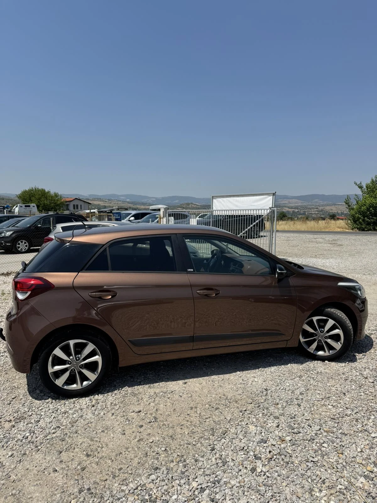 Hyundai I20 1.1CRDI - изображение 7