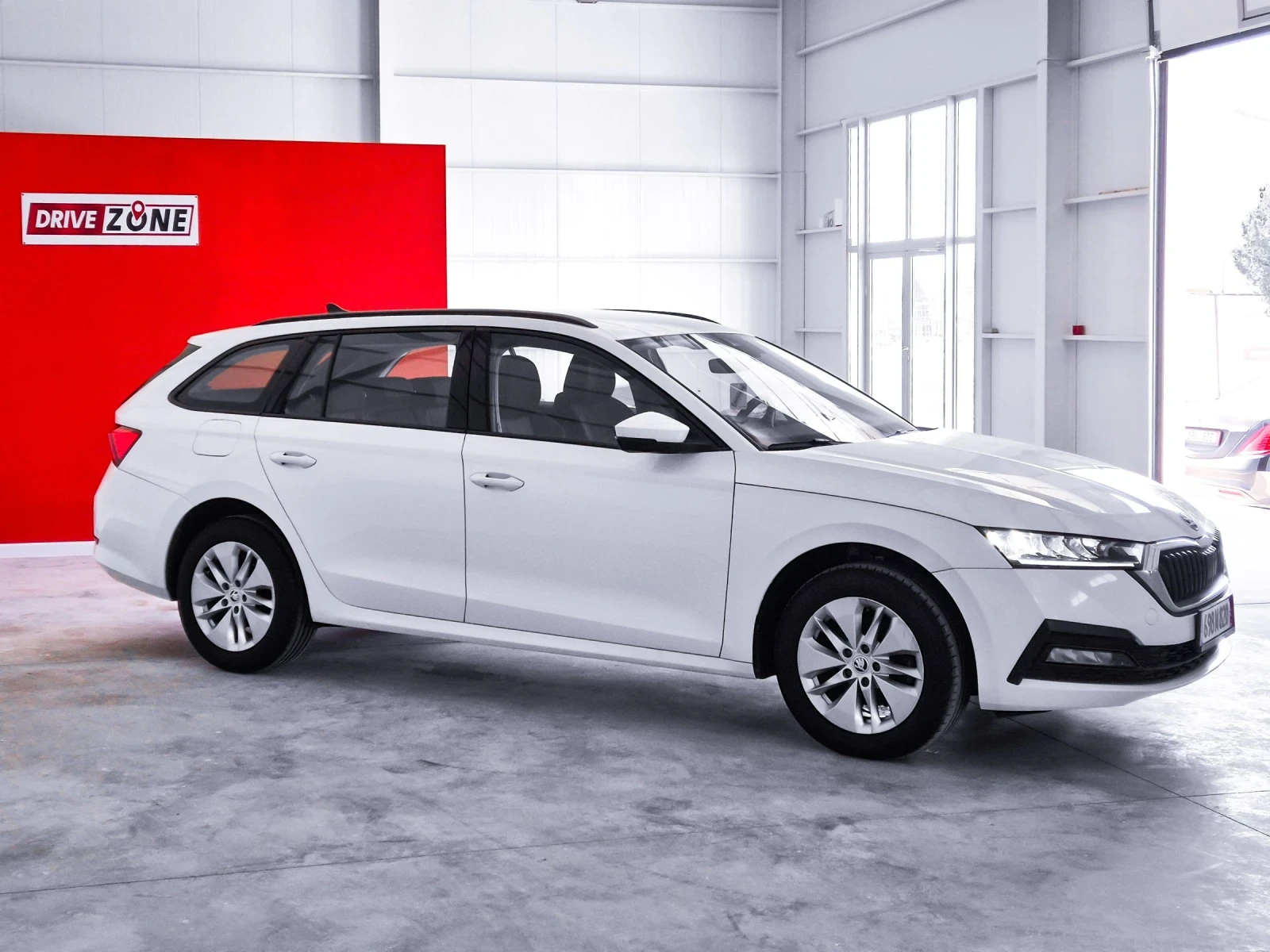 Skoda Octavia 2.0TDI 114кс. - изображение 2