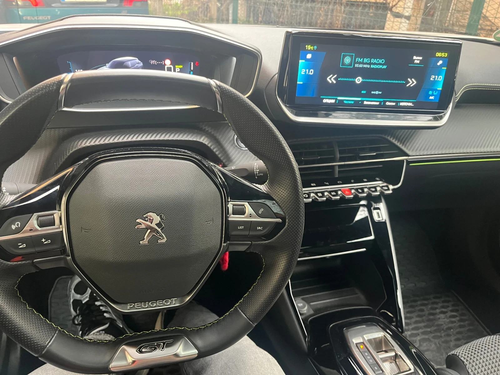 Peugeot 2008 e-2008 GT LINE PANORAMA  | Mobile.bg   13