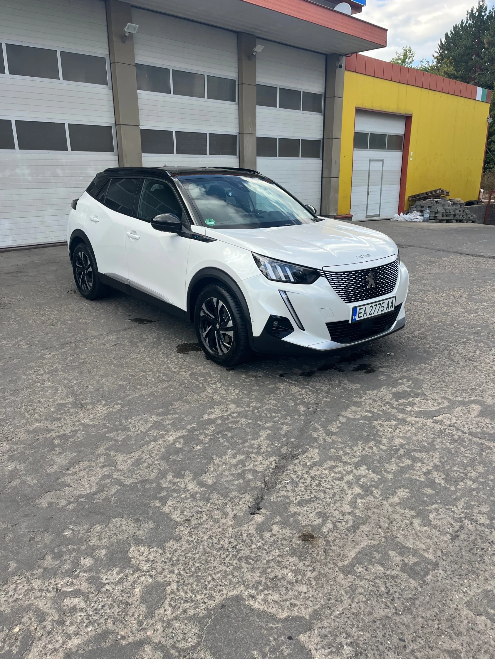 Peugeot 2008 e-2008 GT LINE PANORAMA  - изображение 3