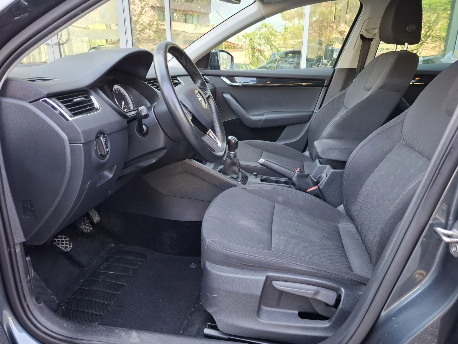 Skoda Octavia 1.4 TSI - изображение 7