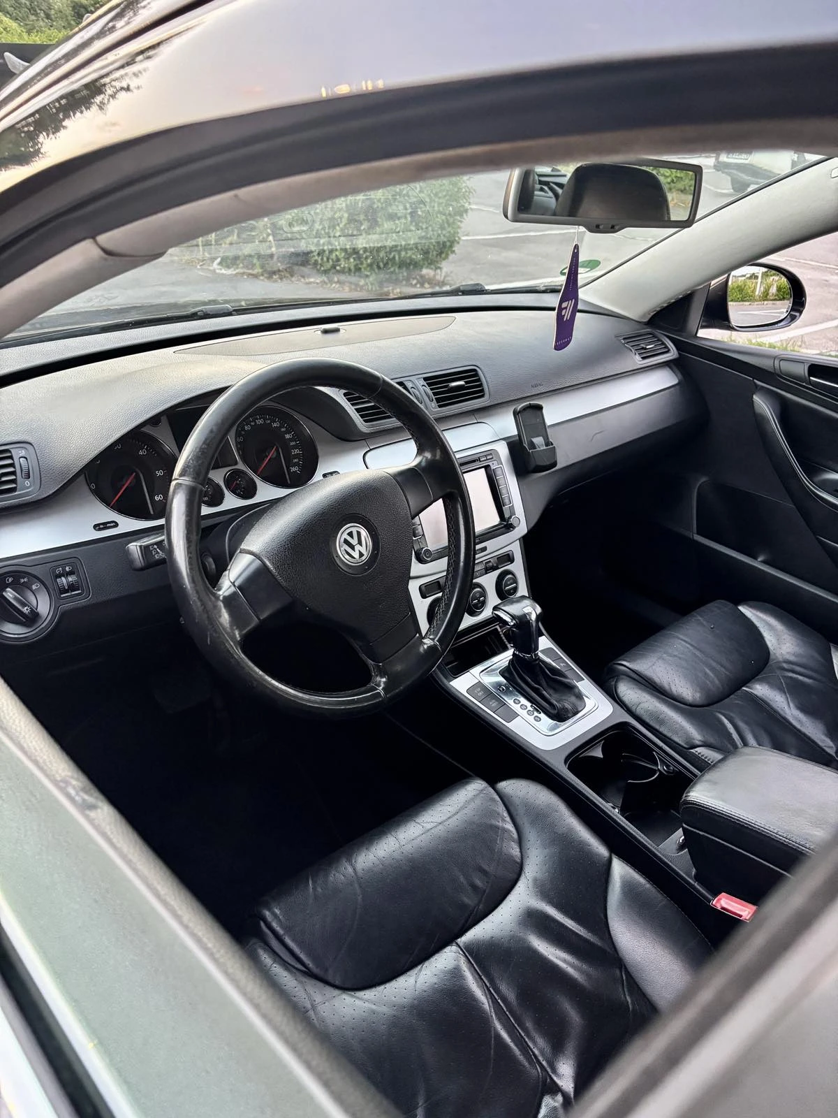 VW Passat 2.0 TDI - изображение 9