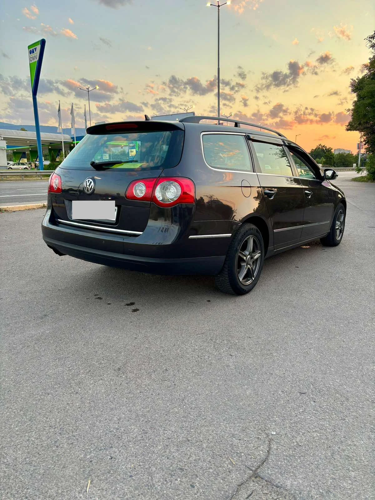 VW Passat 2.0 TDI - изображение 8