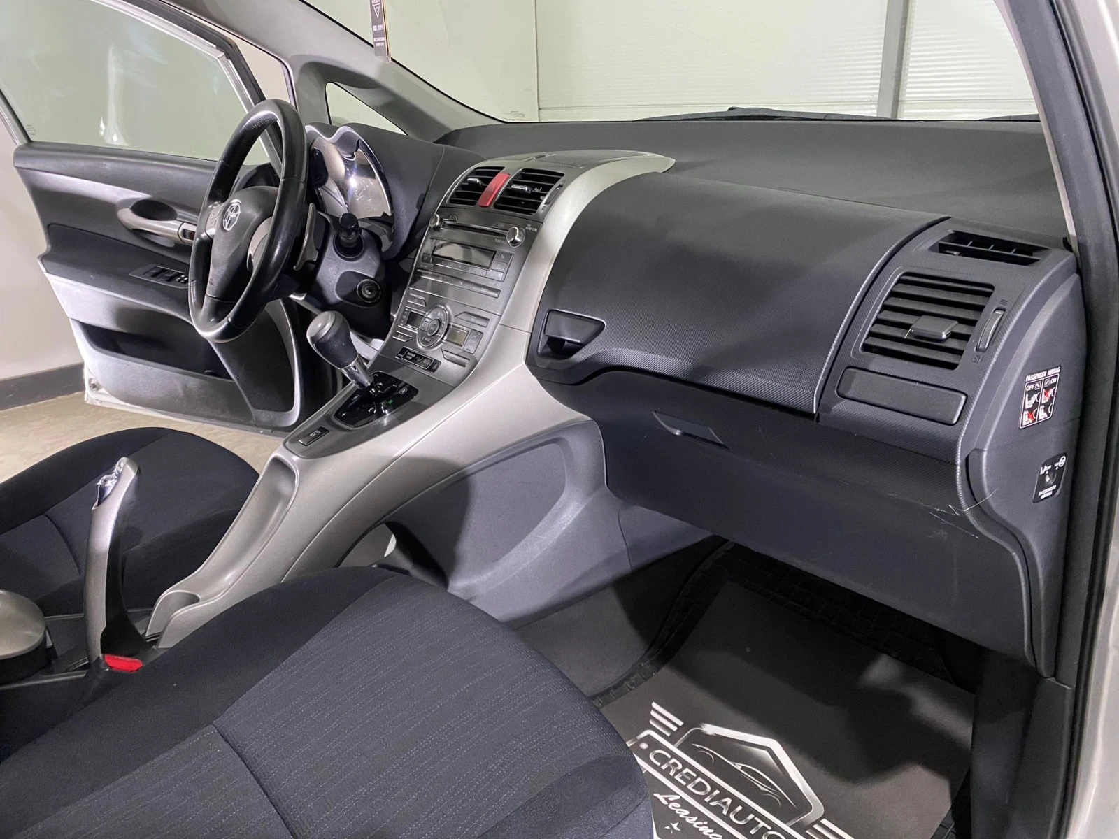 Toyota Auris 1.4 D-4D 90hp - изображение 9