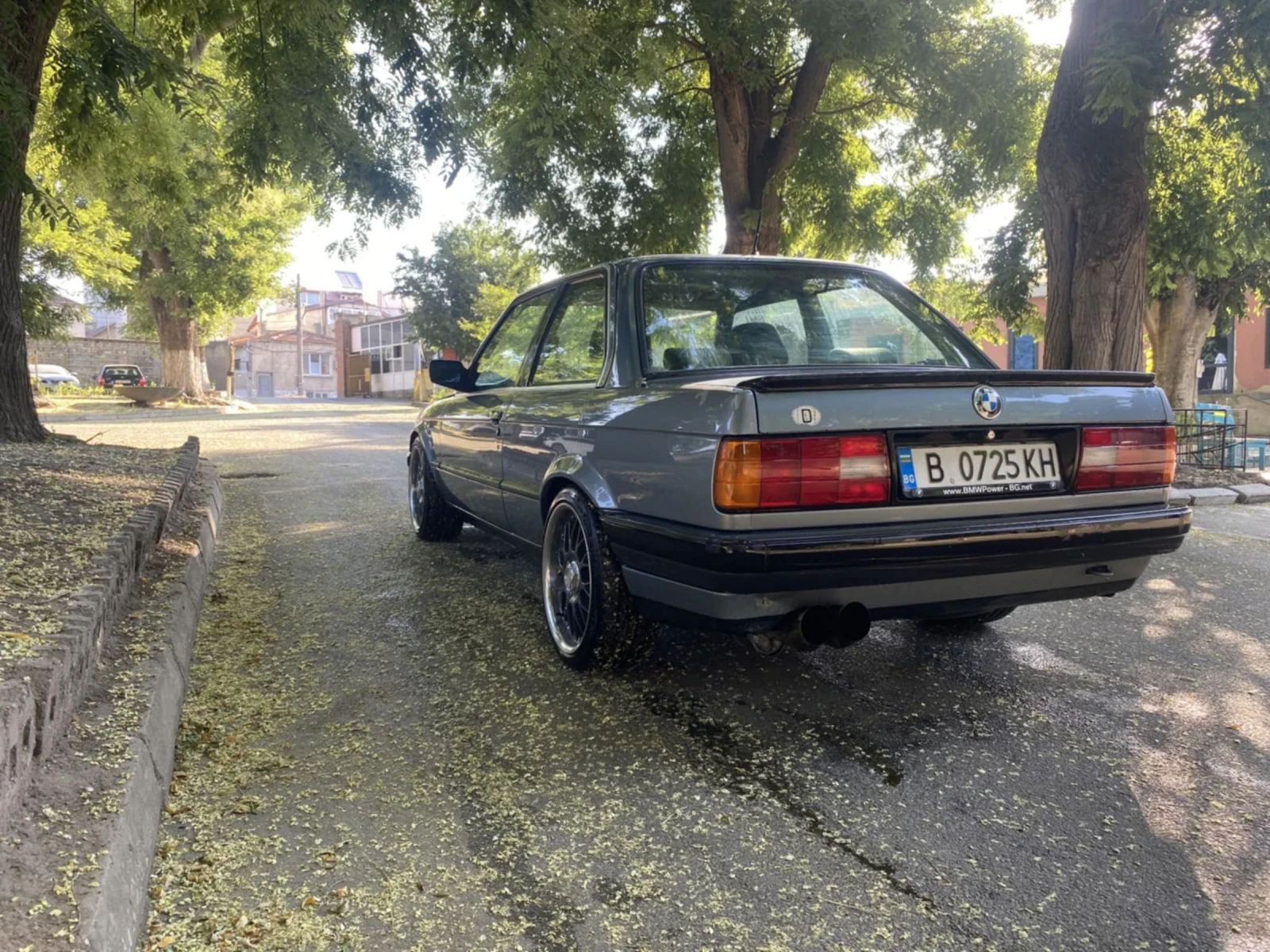 BMW 318 Turbo - изображение 4