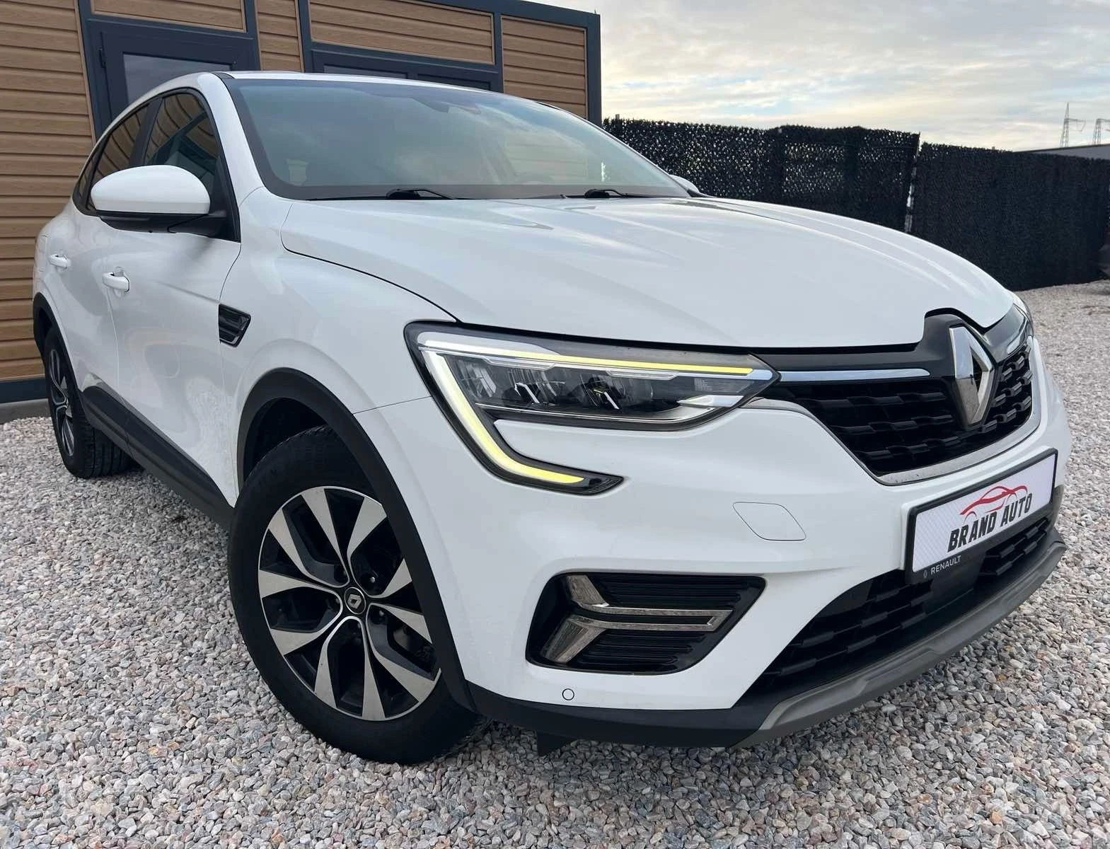 Renault Arkana 1.6 E-Tech * Full HYBRIDE * 145ch  - изображение 3