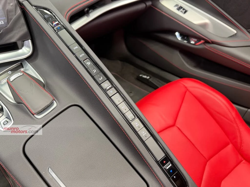 Chevrolet Corvette Stingray 1LT * CARFAX* * АвтоКредит* (ЦЕНА ДО БГ) - изображение 8