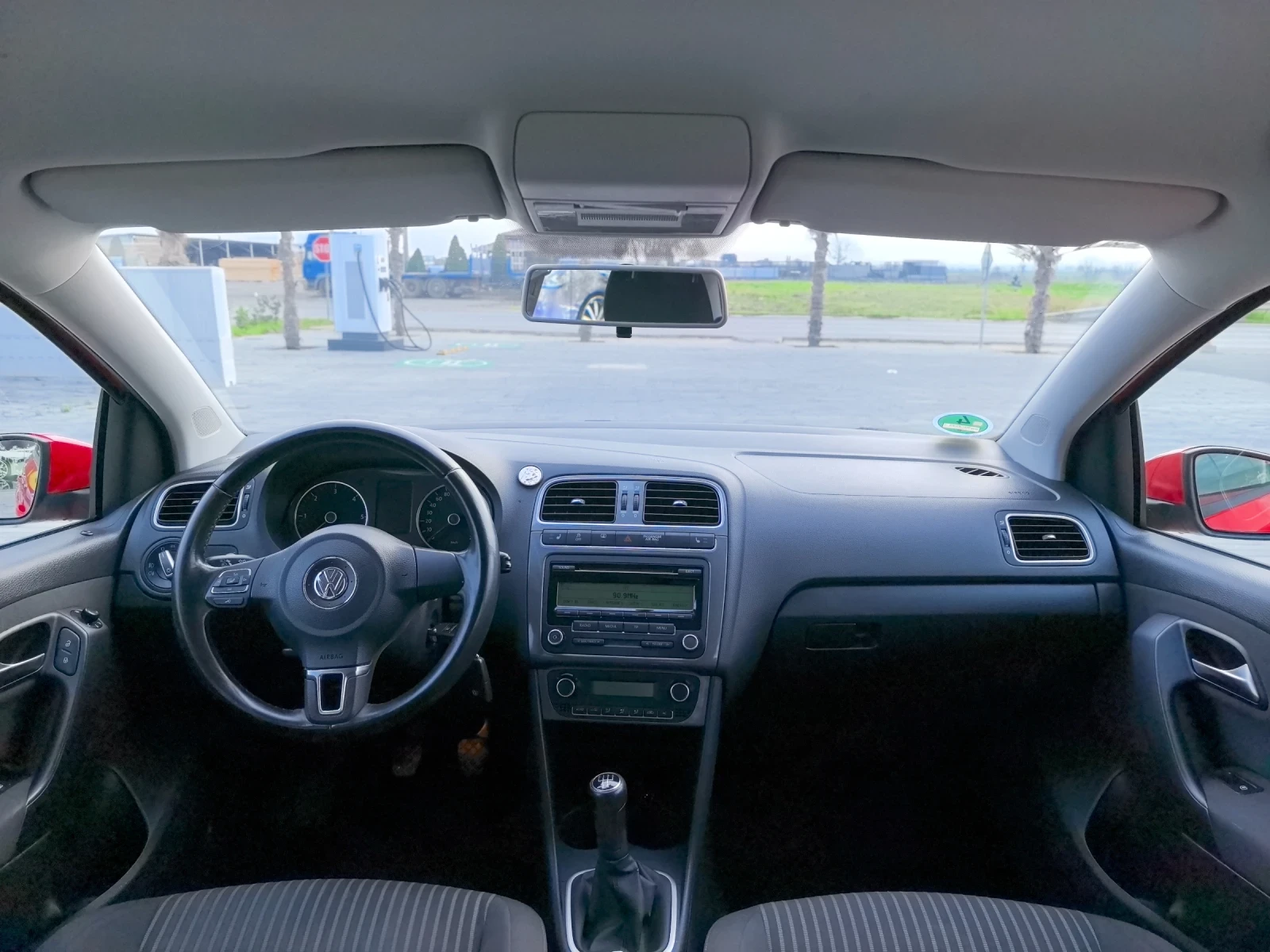 VW Polo 1.6 TDI * 90 �.� | Mobile.bg � ����������� 8