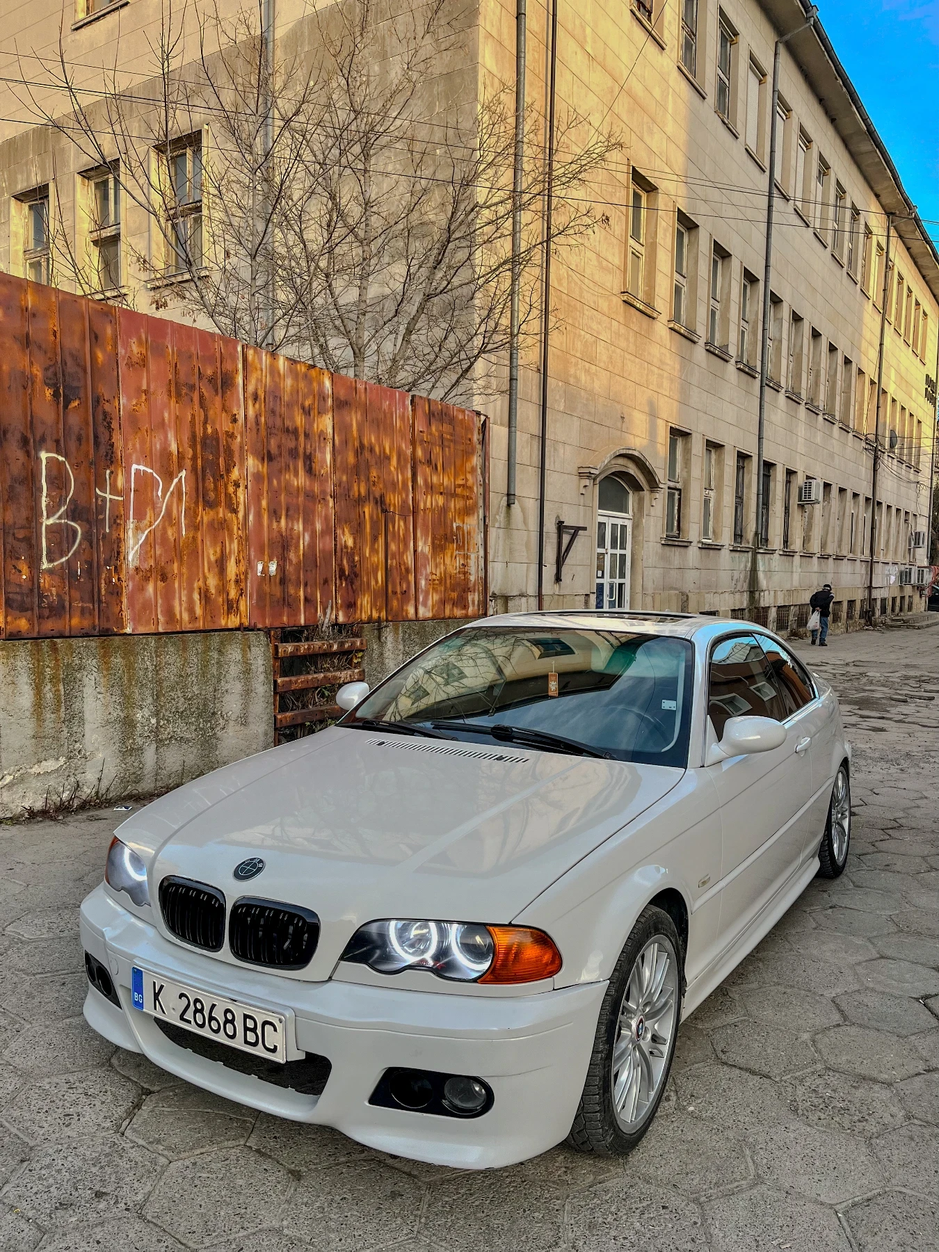 BMW 325  - изображение 8