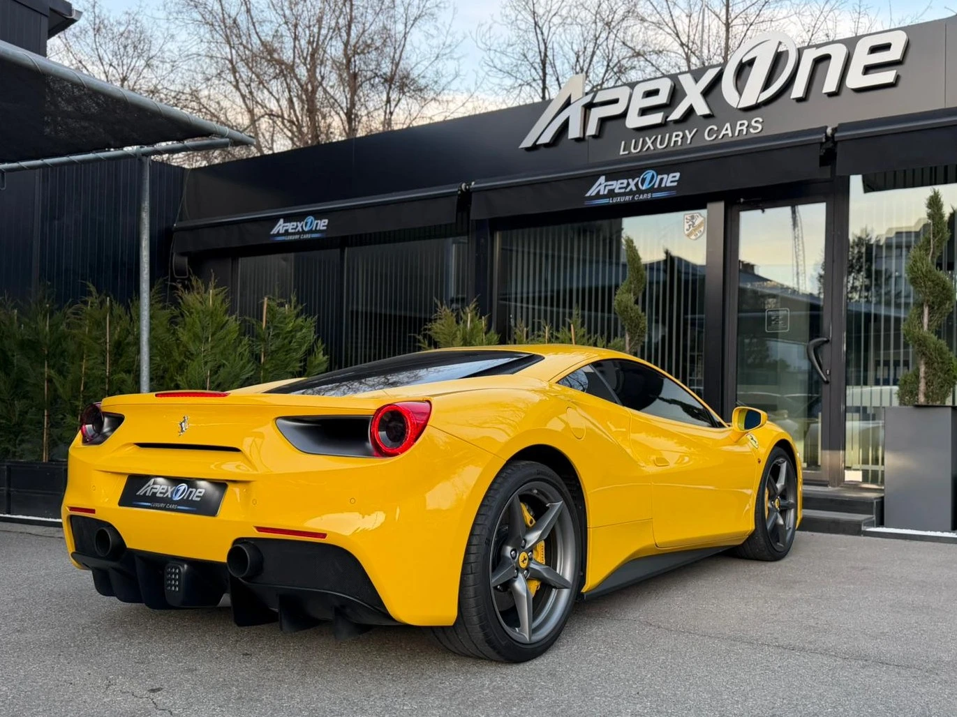 Ferrari 488 GTB - изображение 6