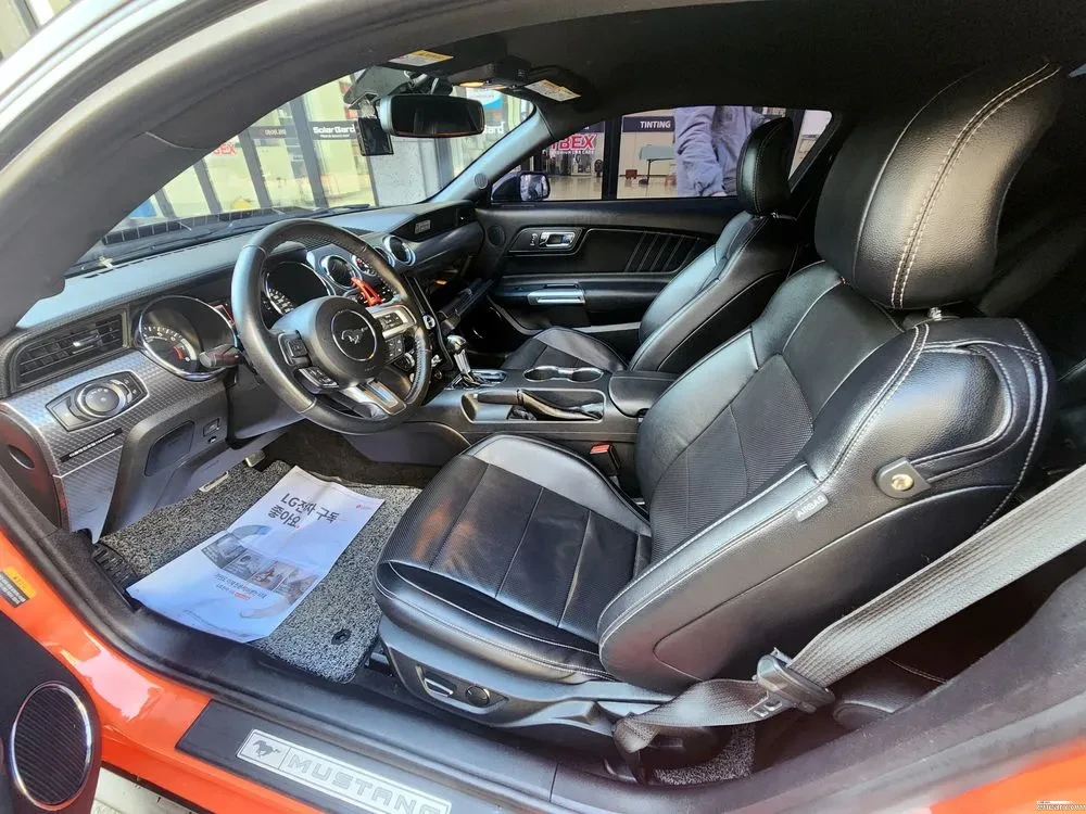 Ford Mustang SHELBY PKG / ОБДУХВАНЕ / ПОДГРЕВИ / Г. НАВИГАЦИЯ, снимка 9 - Автомобили и джипове - 53930350