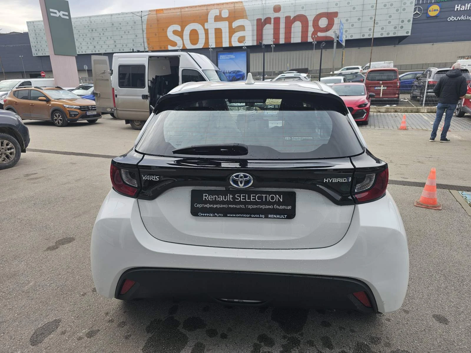 Toyota Yaris 1.4 Hybrid 92 hp, снимка 6 - Автомобили и джипове - 53986362