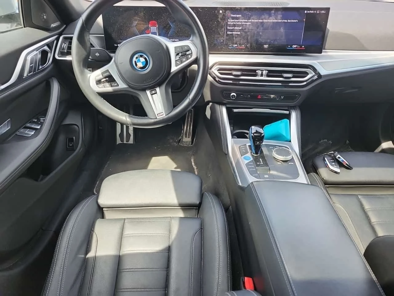 BMW i4 EDRIVE40/CARFAX/ШИБИДАХ/ПОДГРЕВИ, снимка 9 - Автомобили и джипове - 54445029