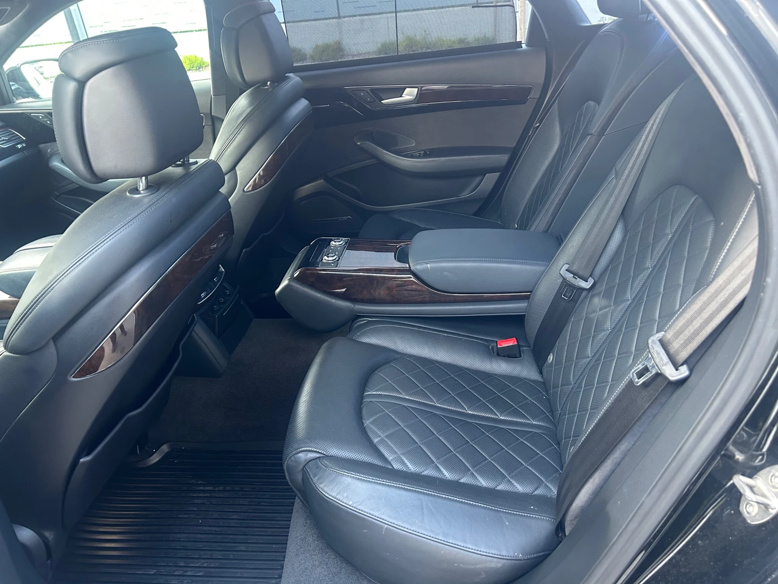 Audi A8 4.0TFSI -LONG, снимка 9 - Автомобили и джипове - 54839089