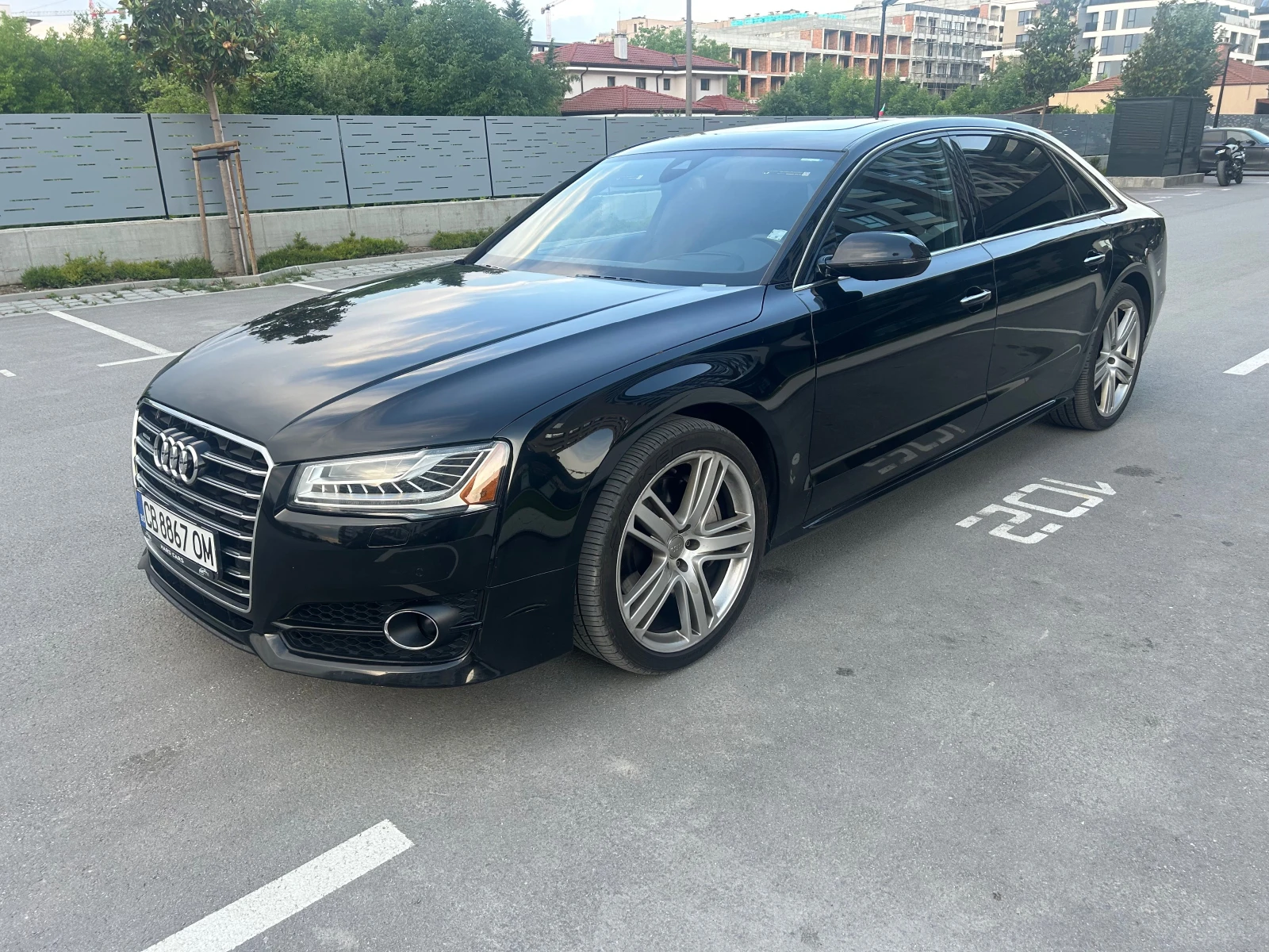Audi A8 4.0TFSI -LONG
