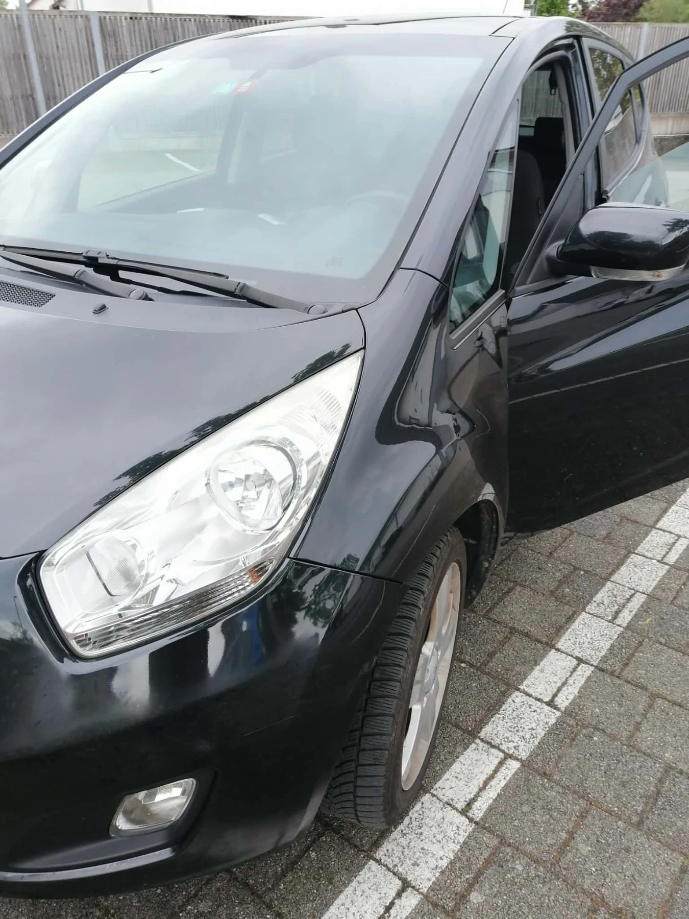 Kia Venga, снимка 8 - Автомобили и джипове - 54837572