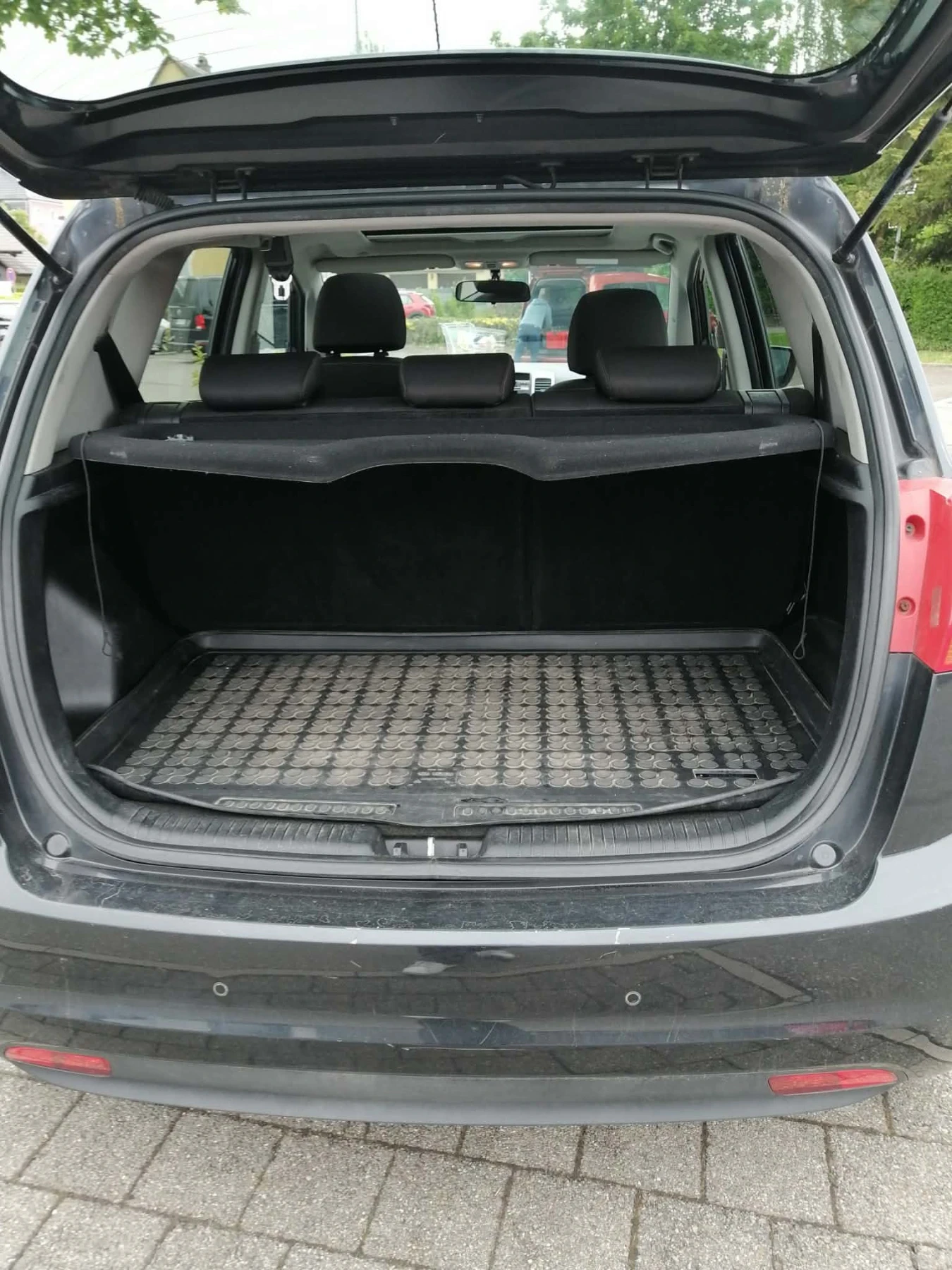 Kia Venga, снимка 13 - Автомобили и джипове - 54837572