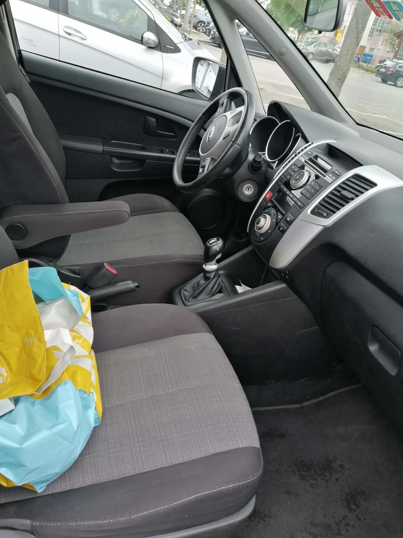 Kia Venga, снимка 7 - Автомобили и джипове - 54837572