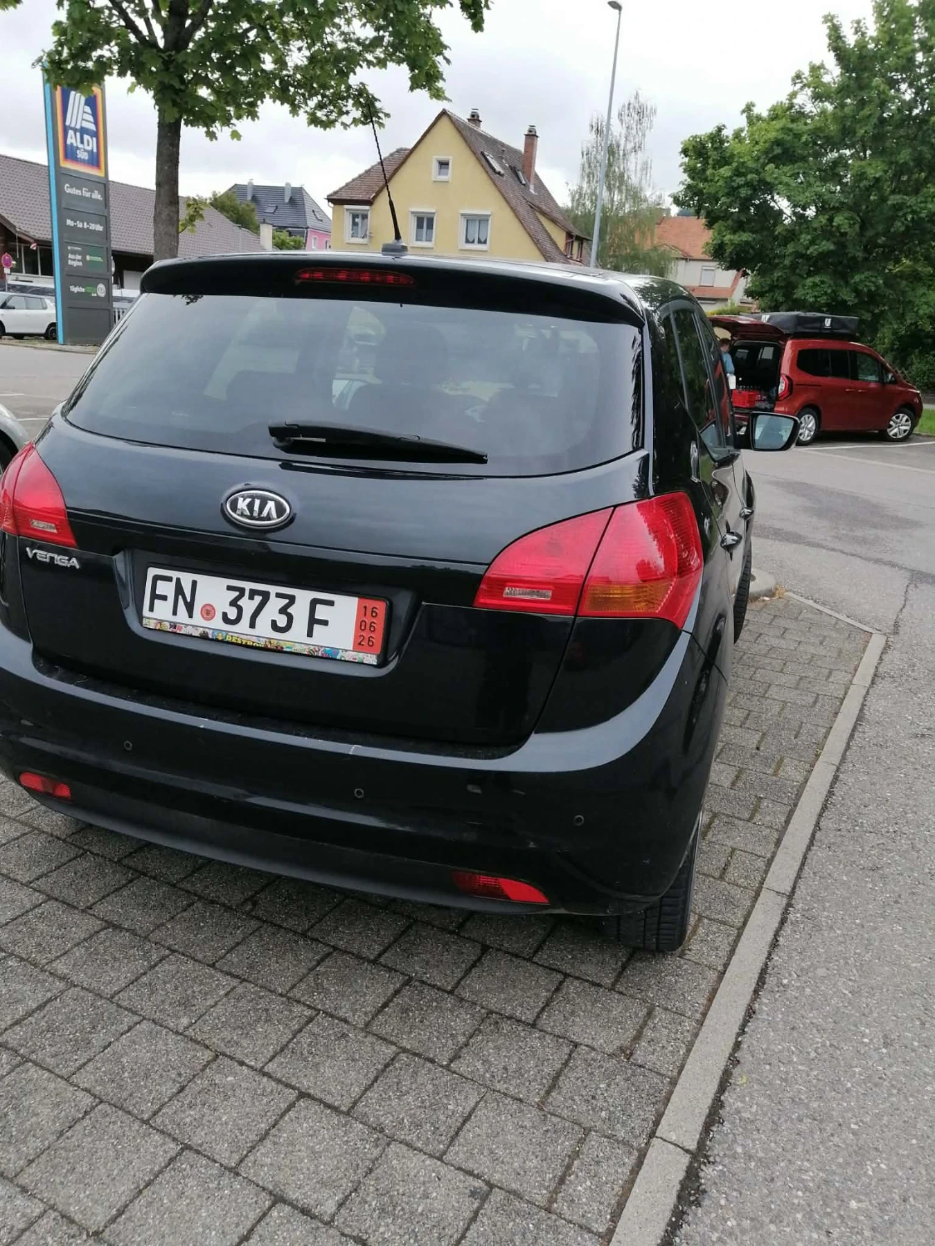 Kia Venga, снимка 2 - Автомобили и джипове - 54837572
