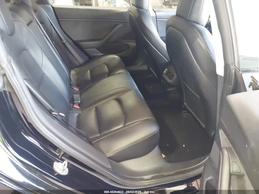 Tesla Model 3 Standard Range Plus Rear-Wheel Drive, снимка 8 - Автомобили и джипове - 55272164