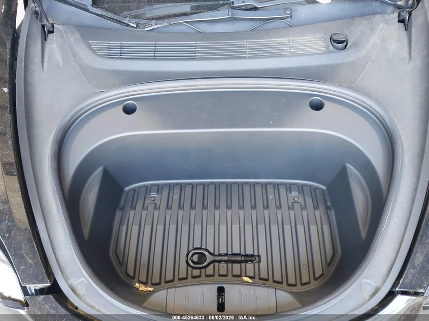 Tesla Model 3 Standard Range Plus Rear-Wheel Drive, снимка 10 - Автомобили и джипове - 55272164
