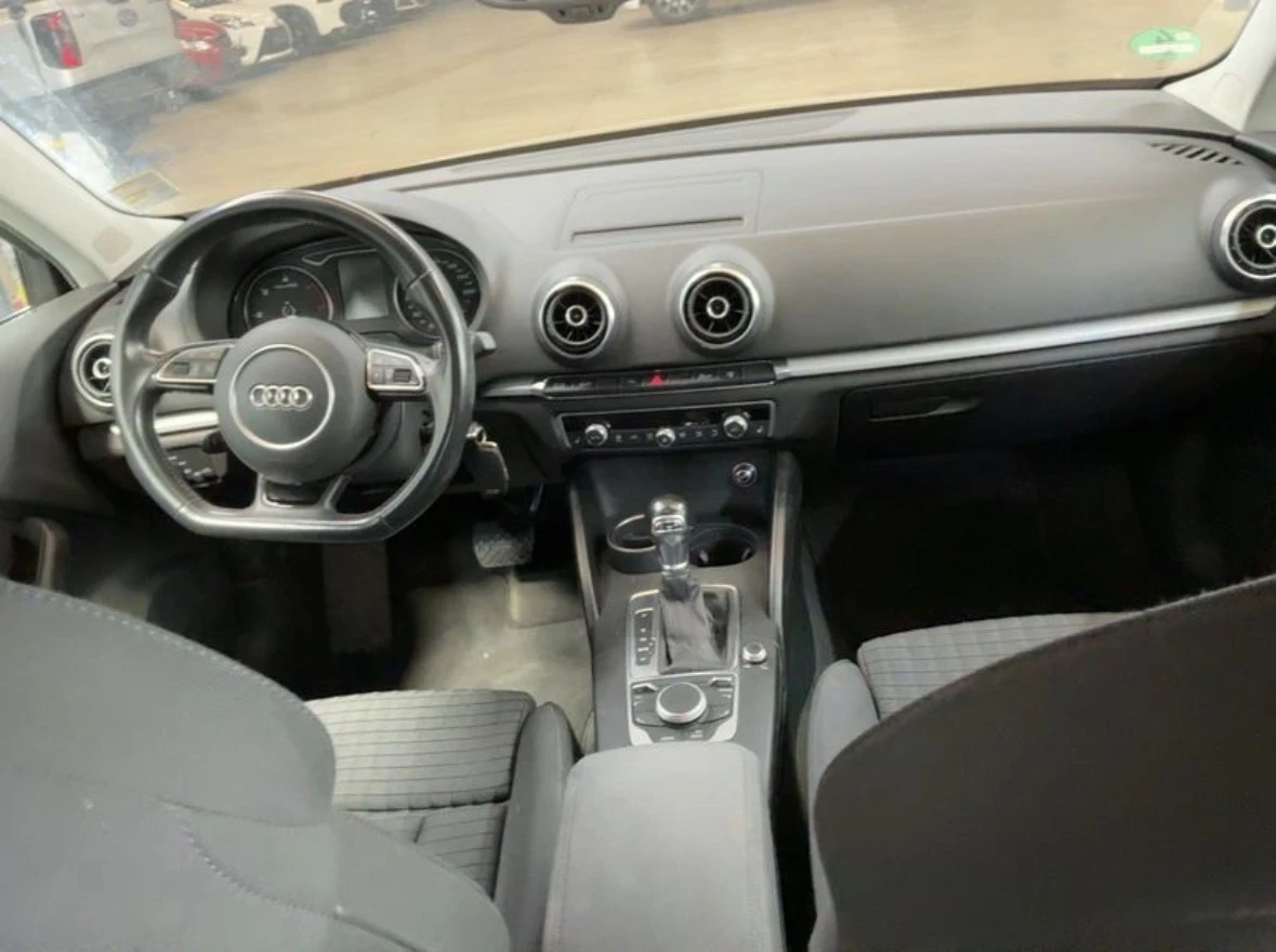 Audi A3 2.0TDI 150кс S-Tronic* Sport* DISTRONIC* , снимка 8 - Автомобили и джипове - 55812128