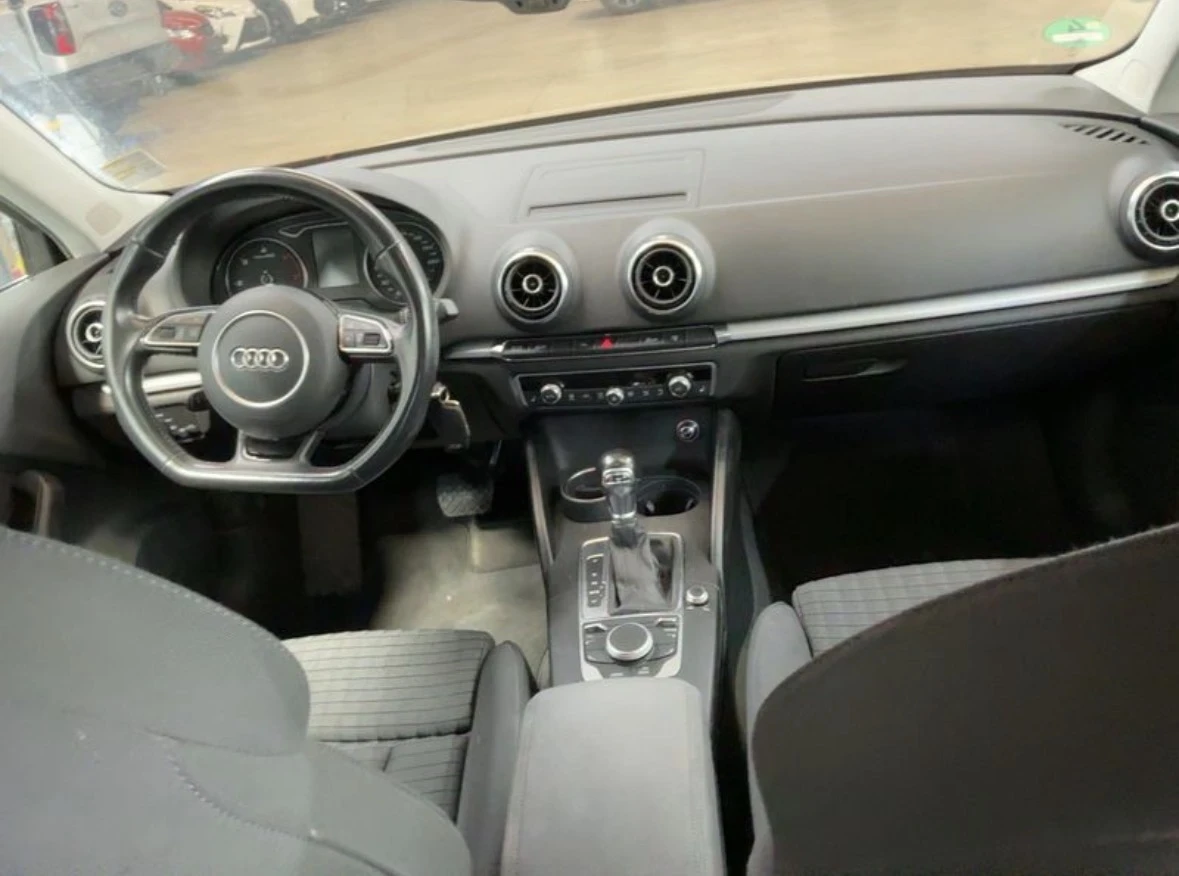 Audi A3 2.0TDI 150кс S-Tronic* Sport* DISTRONIC* , снимка 9 - Автомобили и джипове - 55812128