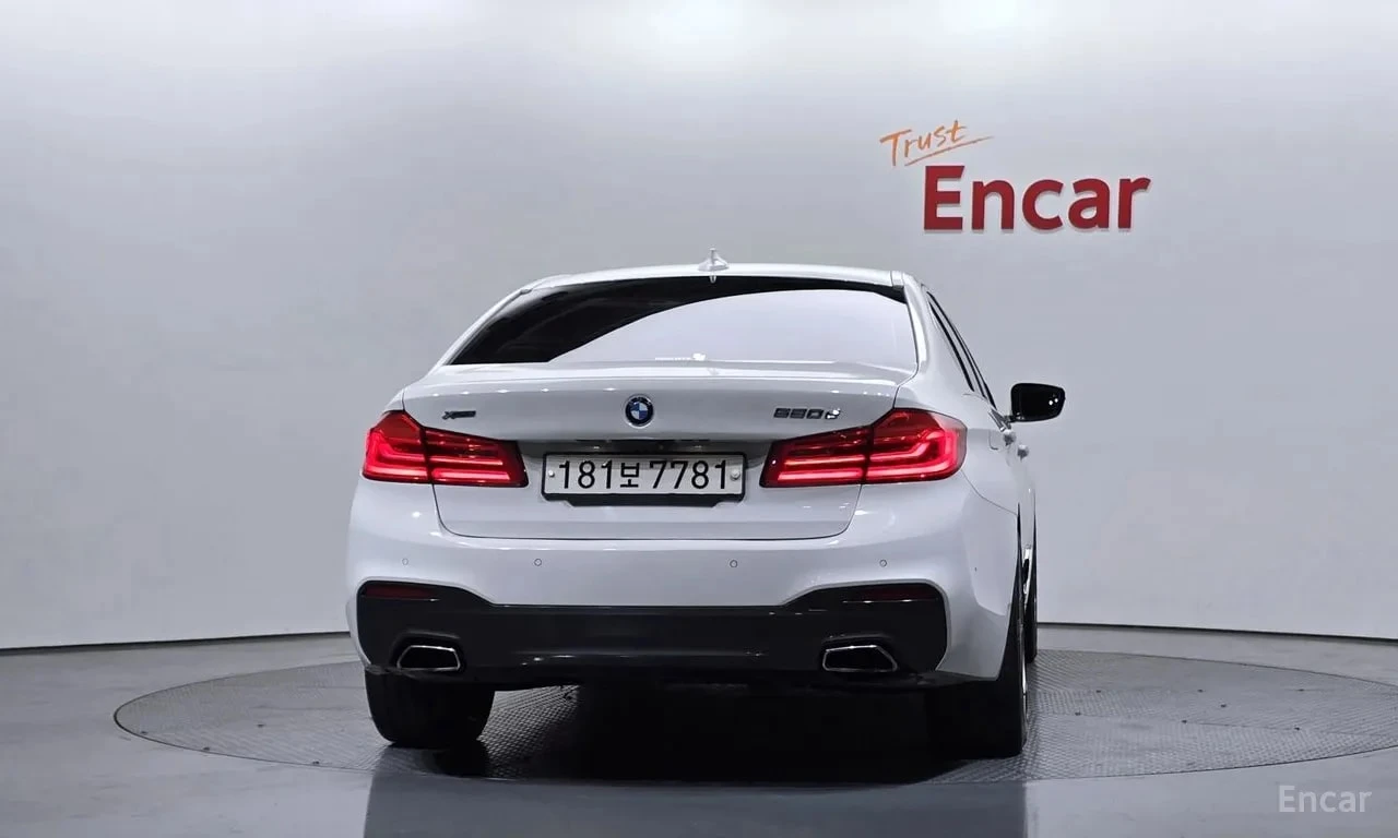 BMW 520 * АВТОКРЕДИТ БЕЗ ПЪРВОНАЧАЛНА ВНОСКА, снимка 4 - Автомобили и джипове - 56118274