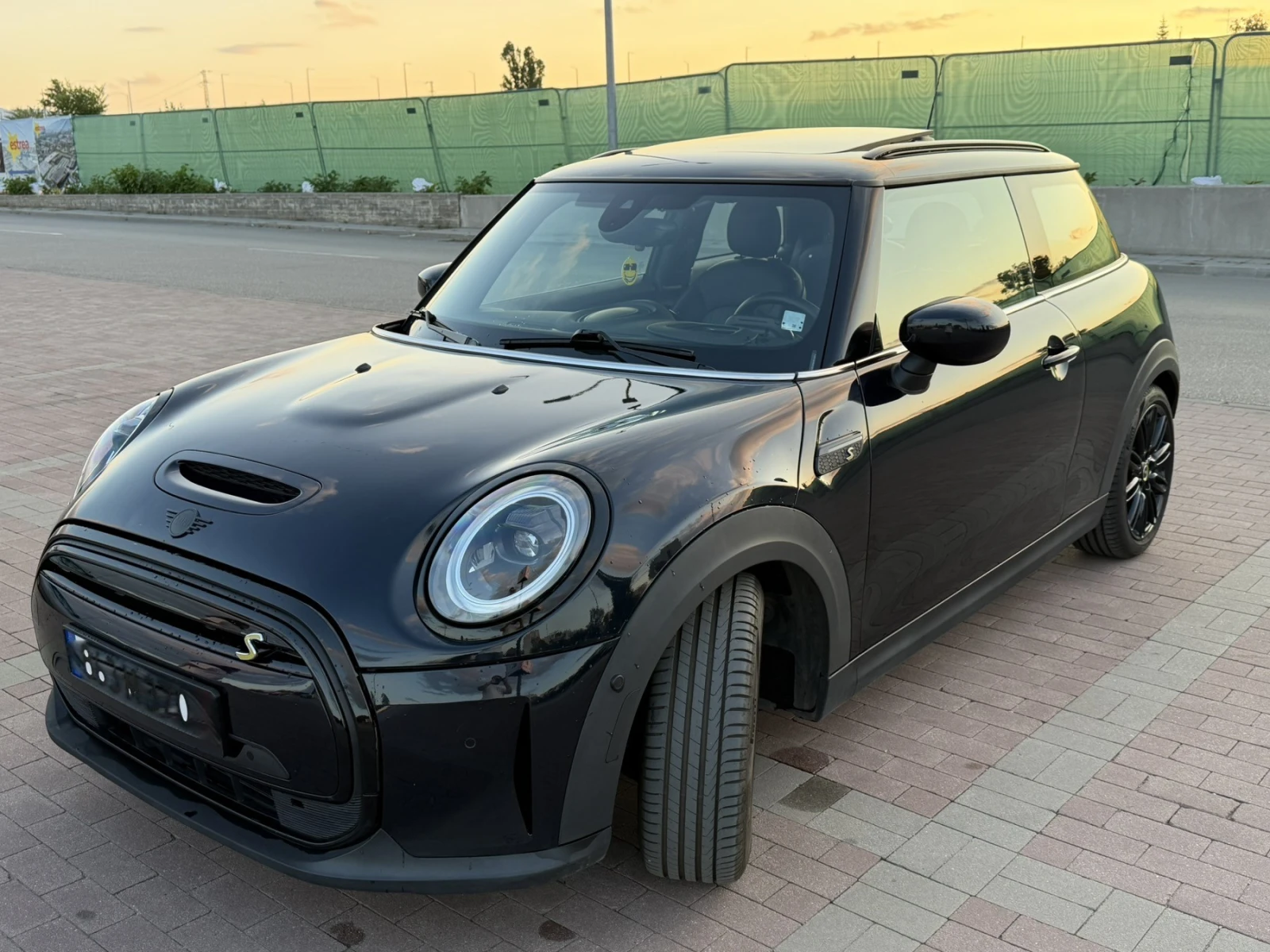 Mini Cooper s SE Electric, снимка 2 - Автомобили и джипове - 56707077