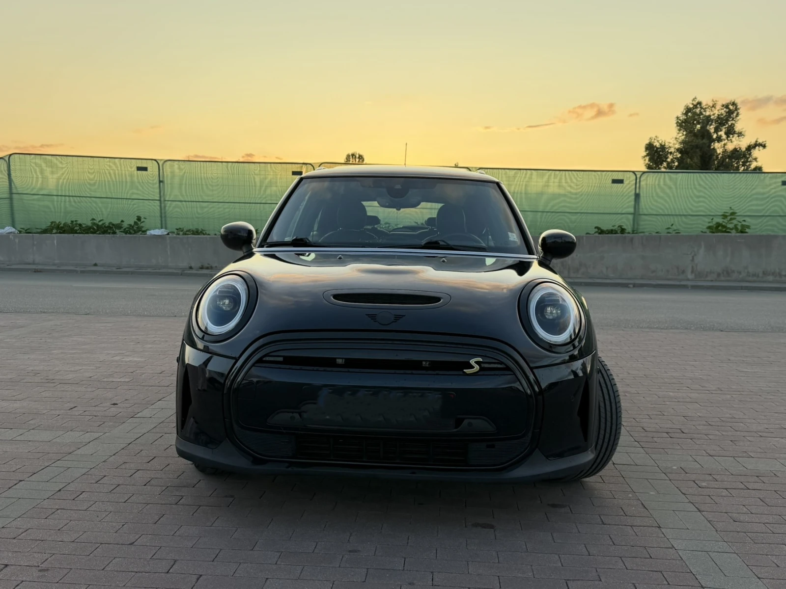 Mini Cooper s SE Electric, снимка 5 - Автомобили и джипове - 56707077