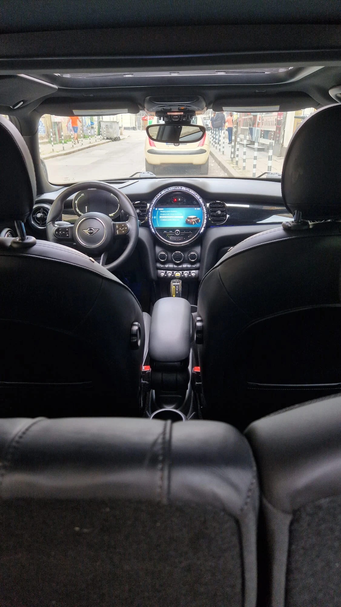 Mini Cooper s SE Electric, снимка 12 - Автомобили и джипове - 56259218