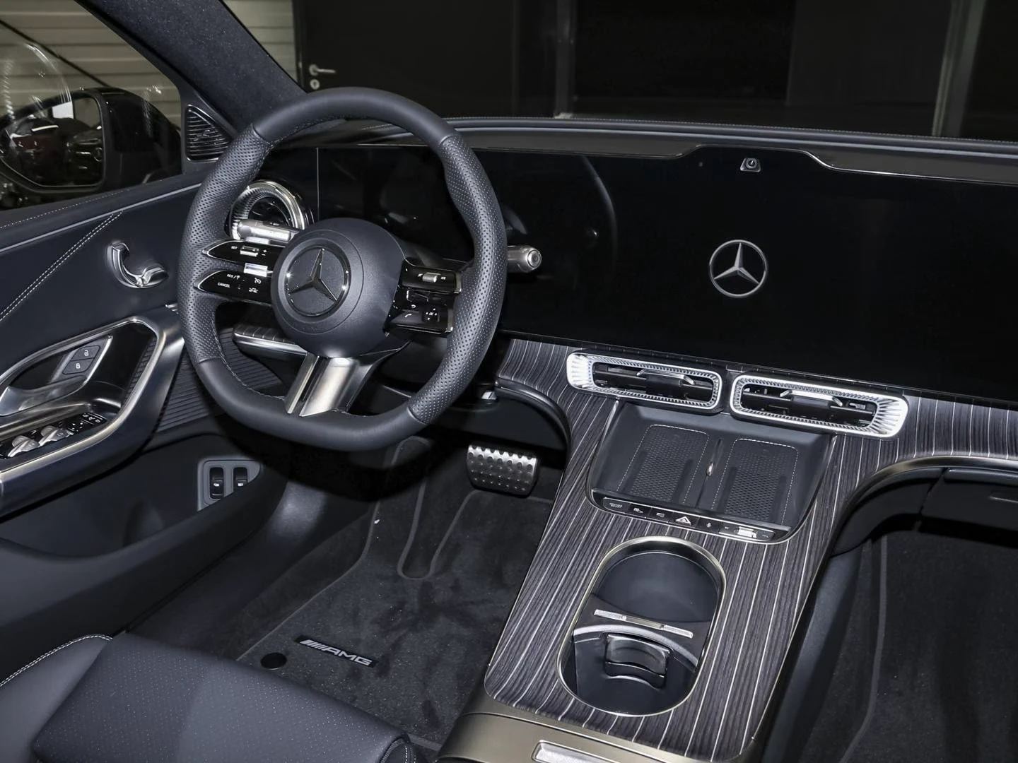 Mercedes-Benz C 400 4M* AMG* HYPER* BURM* PANO* DISTR* NIGHT*  | Mobile.bg � ����������� 9