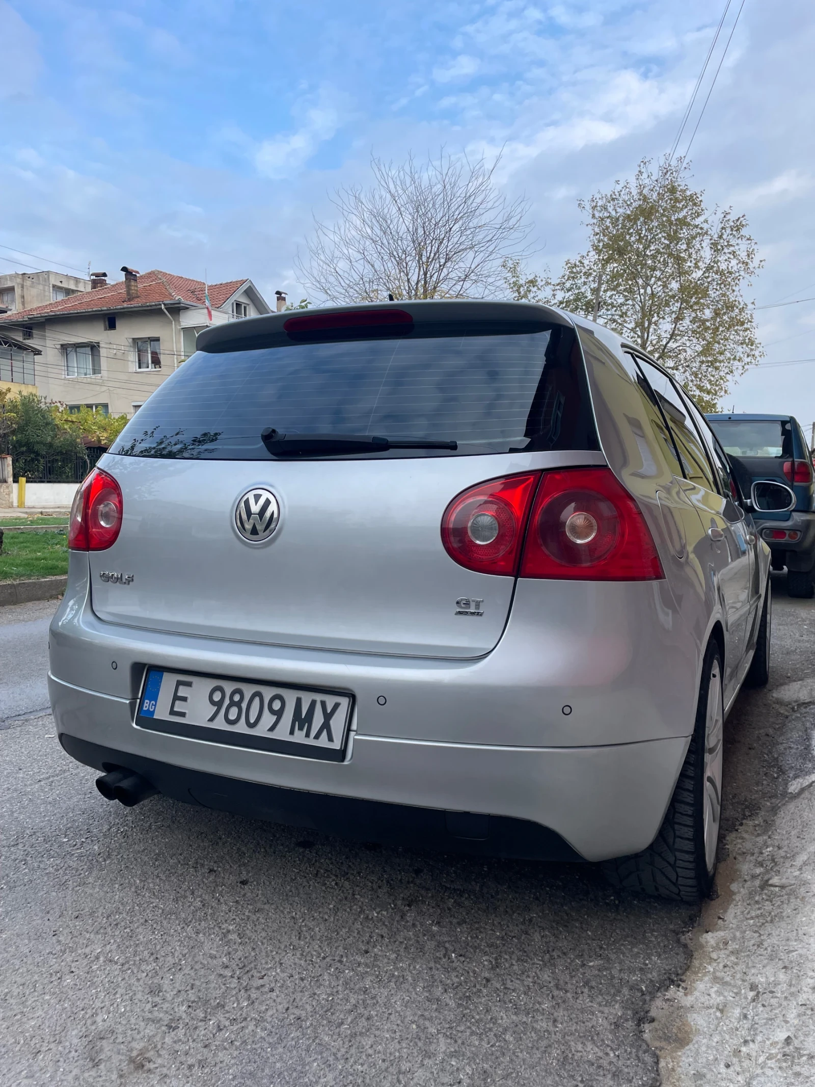 VW Golf 2.0 TDI 140 кс 6 ск, снимка 5 - Автомобили и джипове - 56733054