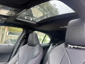 Lexus UX 250h  * CARFAX * ОПЦИЯ ЗА ФИНАНСИРАНЕ, снимка 10