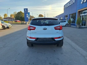 Kia Sportage 1.7д* 6ск/Лед/Топ* , снимка 6