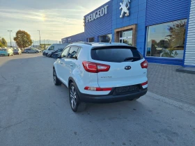 Kia Sportage 1.7д* 6ск/Лед/Топ* , снимка 8